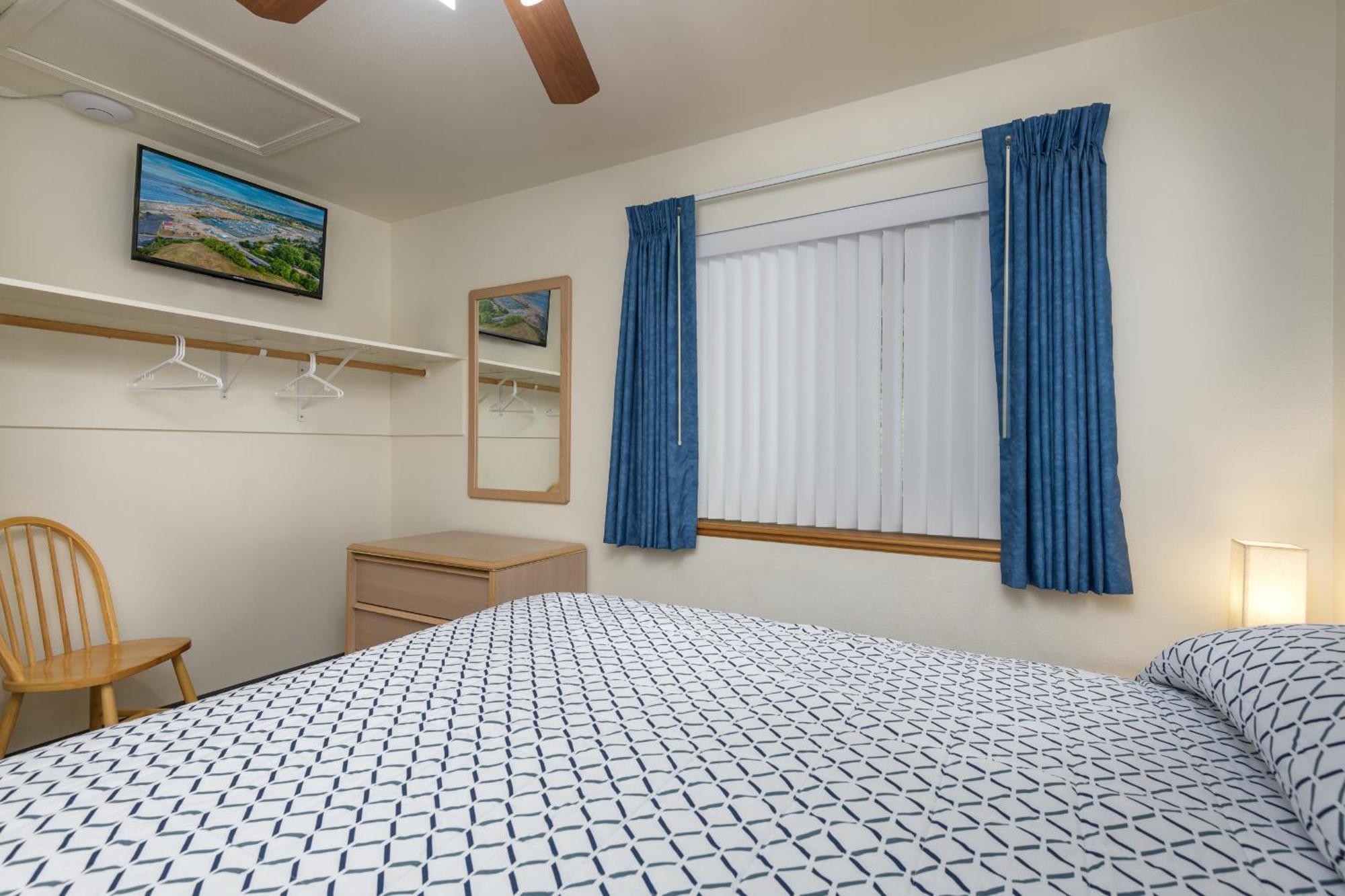 ברוקינגס Ocean Suites Motel מראה חיצוני תמונה